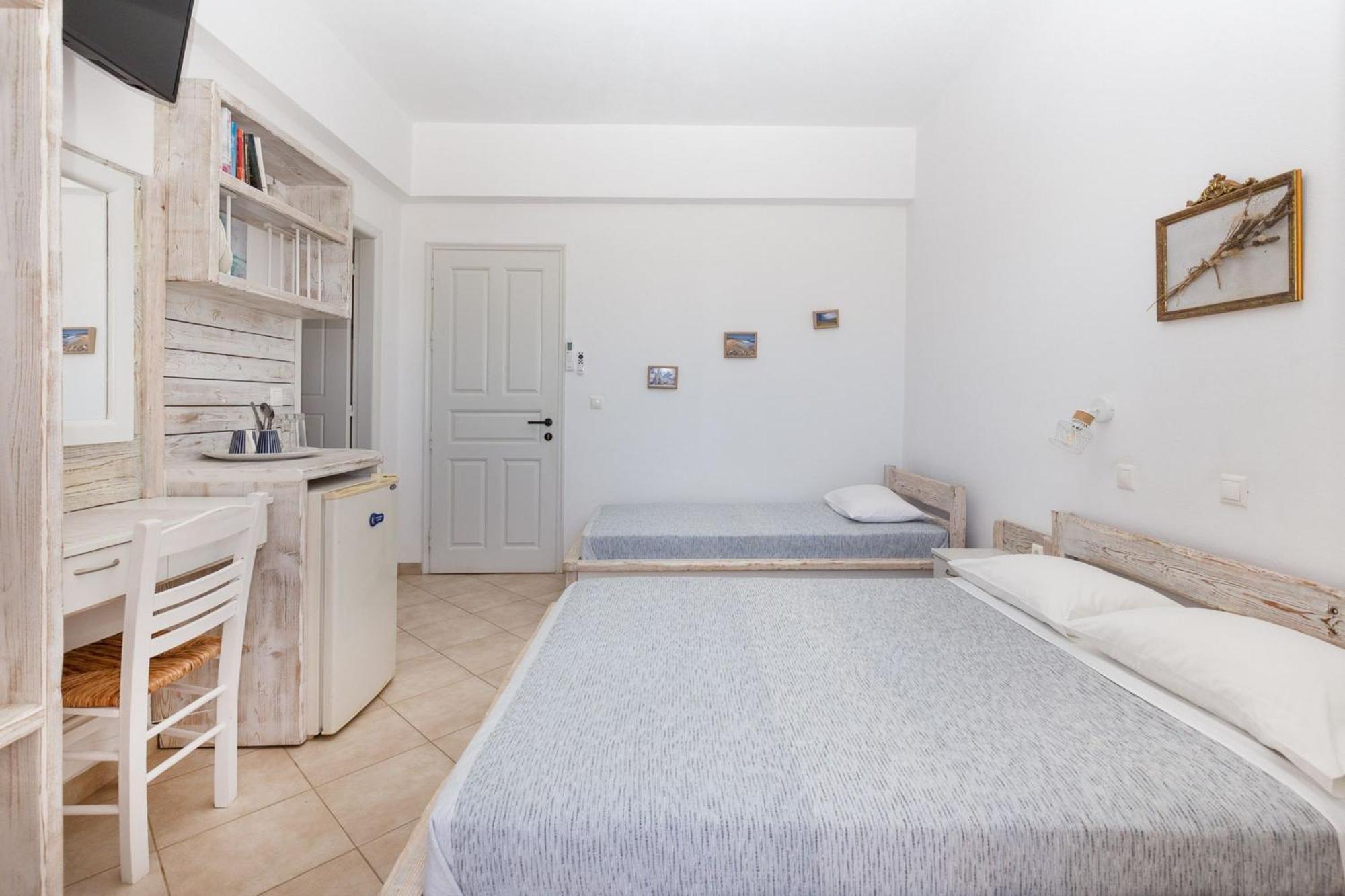 Harama Hotel Schinousa Schoinoussa Luaran gambar