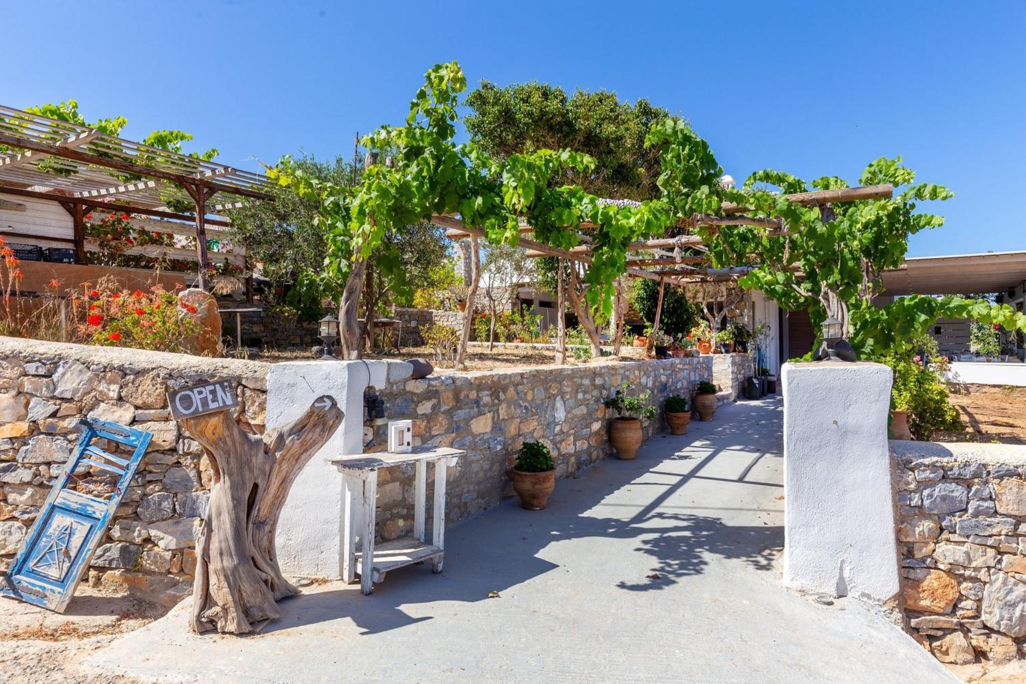 Harama Hotel Schinousa Schoinoussa Luaran gambar
